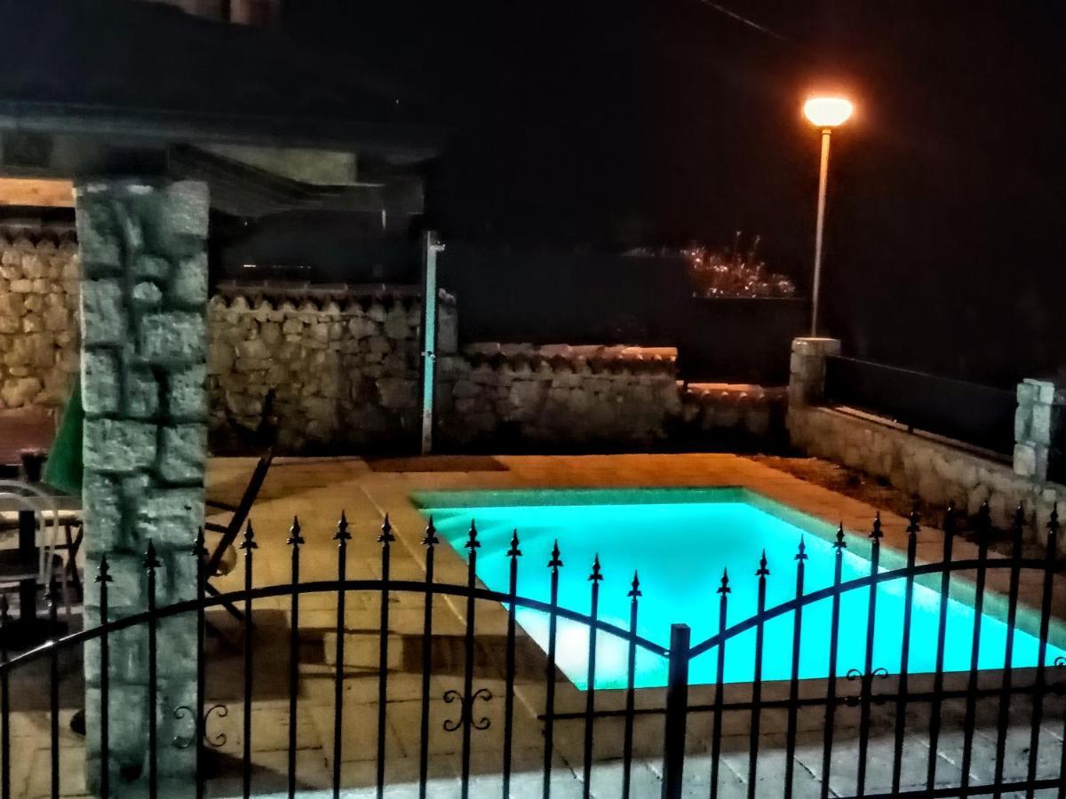 Vintage Residence Dramalj, Pool Self-Use Exterior photo